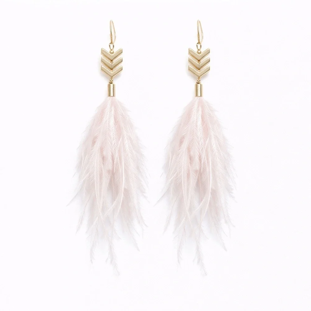 ⚜️ Gold and Pink Feather Earrings